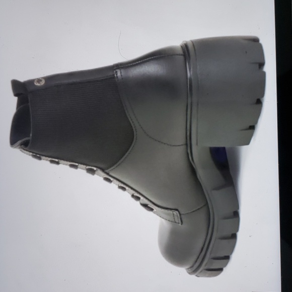 STEVE MADDEN ZANET BLACK LEATHER COMBAT STYLE BOOTS SZ 8.5 - Picture 2 of 11